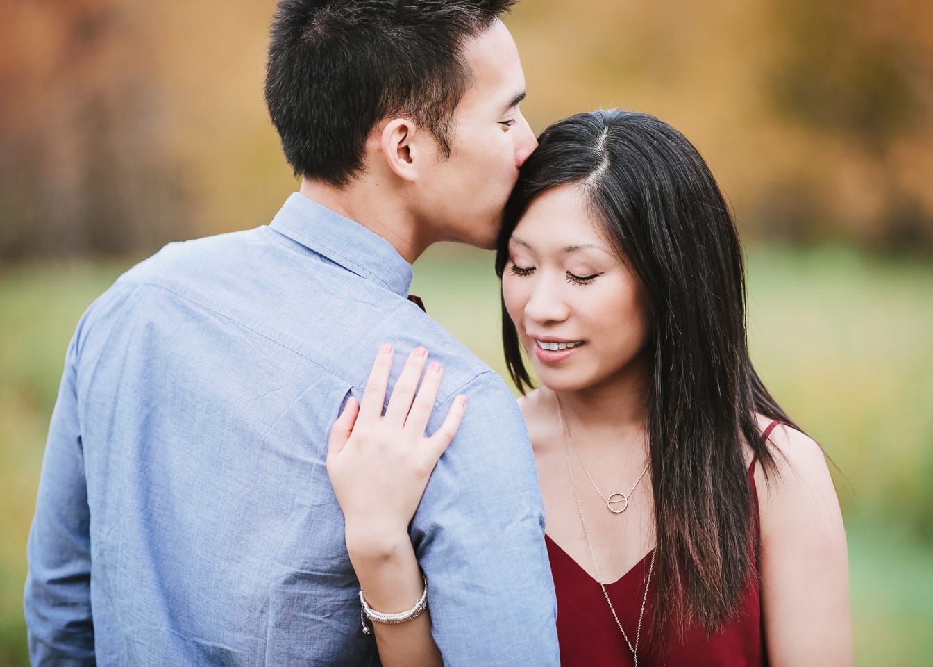 Jamie + Simon Fall Engagement Photo Shoot in Fish Creek Park - Winter ...