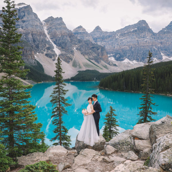 Prewedding photo shoot in Banff National Park Canada - Winter Lotus ...